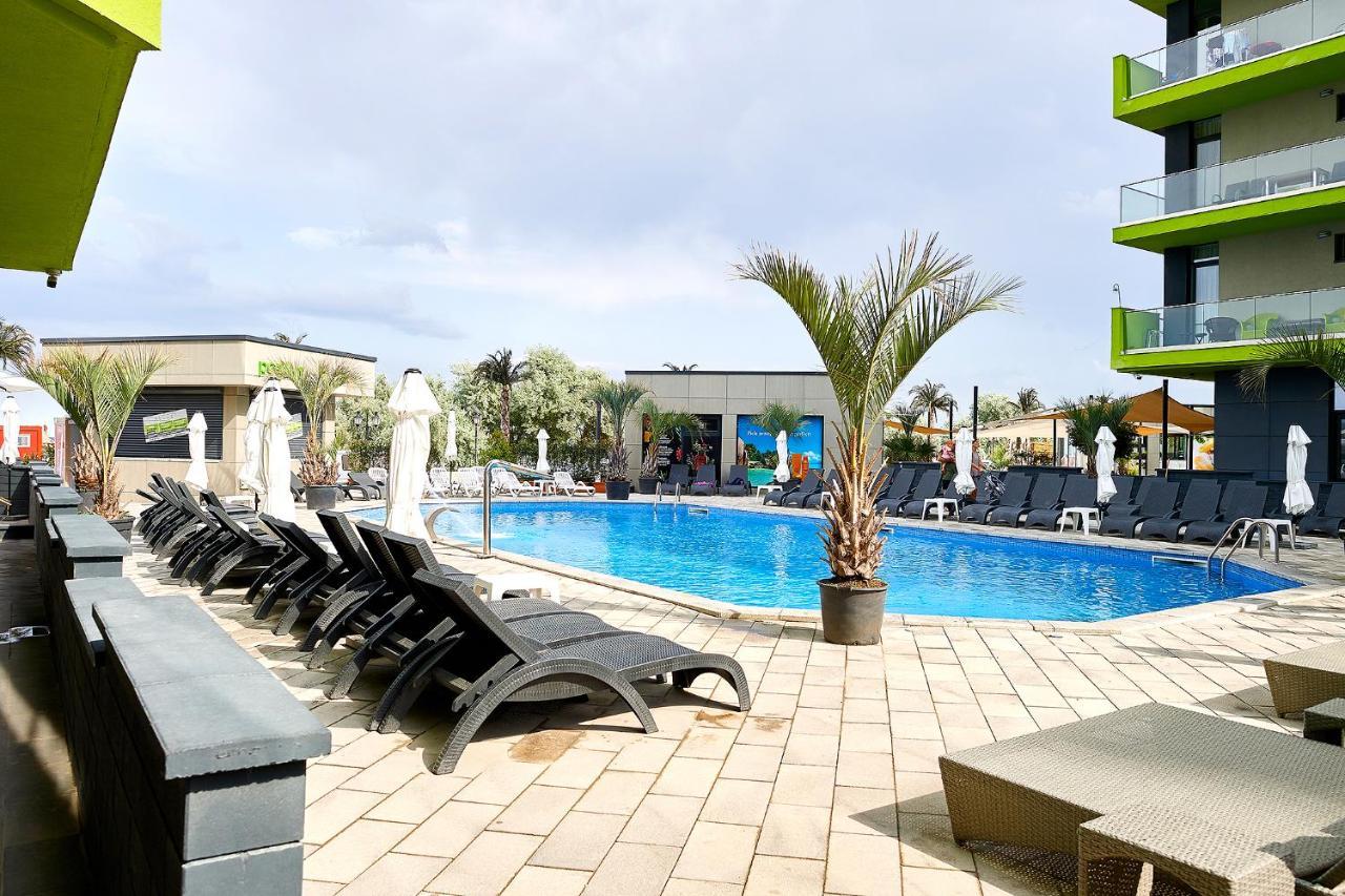 Sunset View Apartment- Spa Pools Resort Mamaia Exterior photo
